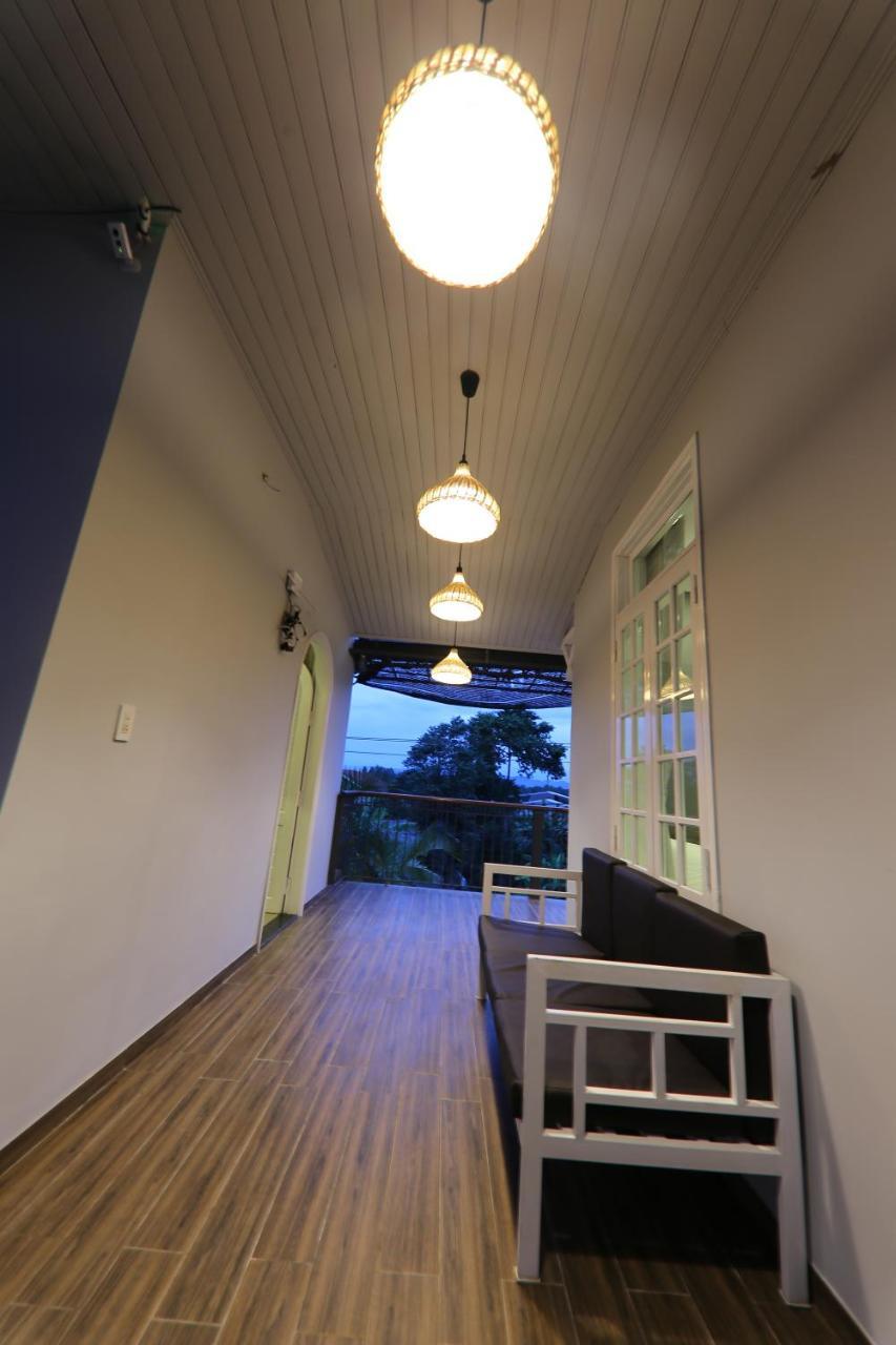 Hill Bungalow フエ エクステリア 写真